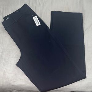 ✨ NWT Old Navy Pixie Straight Leg Ankle Pants Size 8 Tall